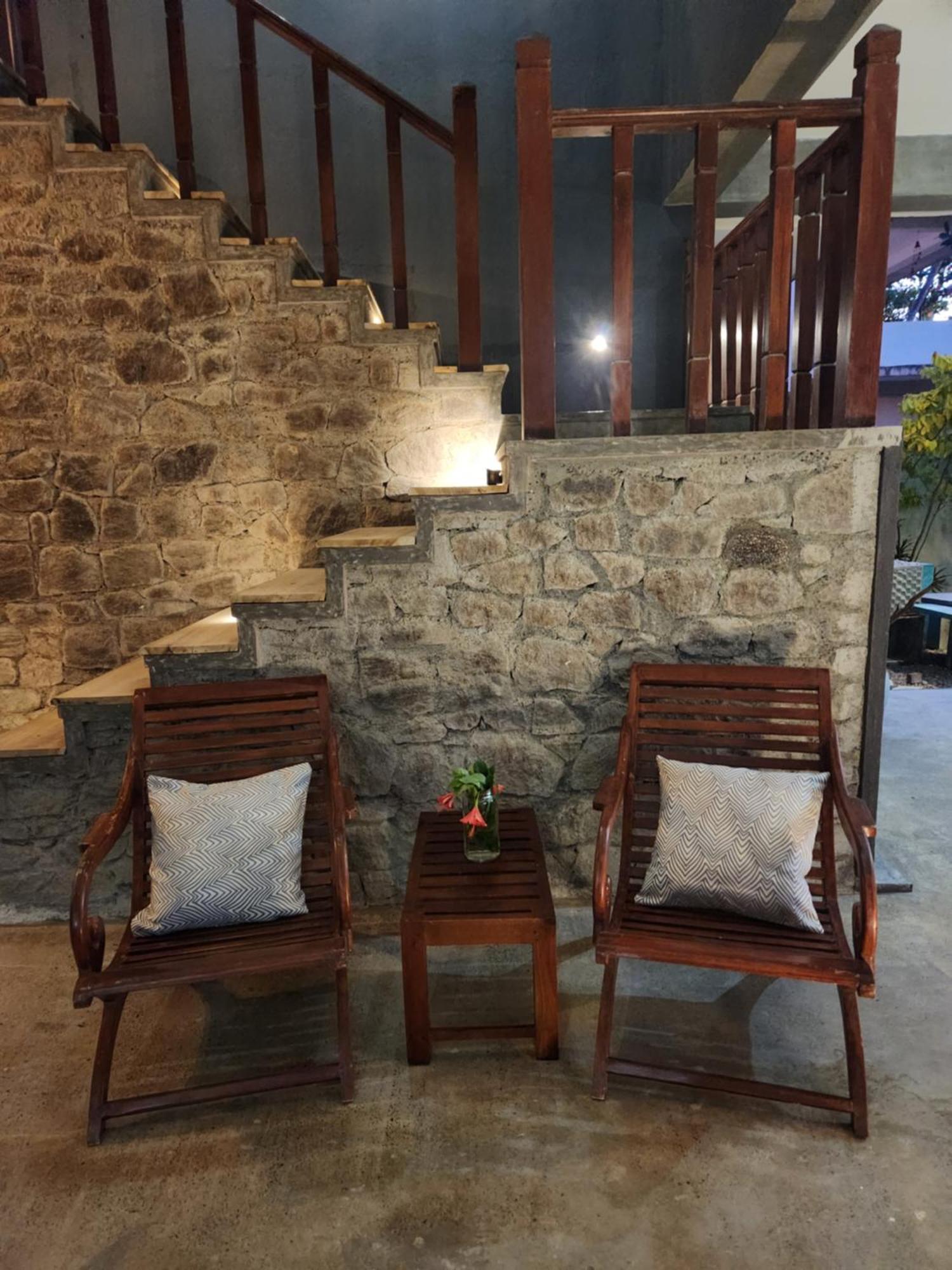Red Sun Beach Villa Kosgoda Buitenkant foto